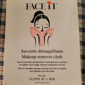 Cloth in a Box Face It Cloth